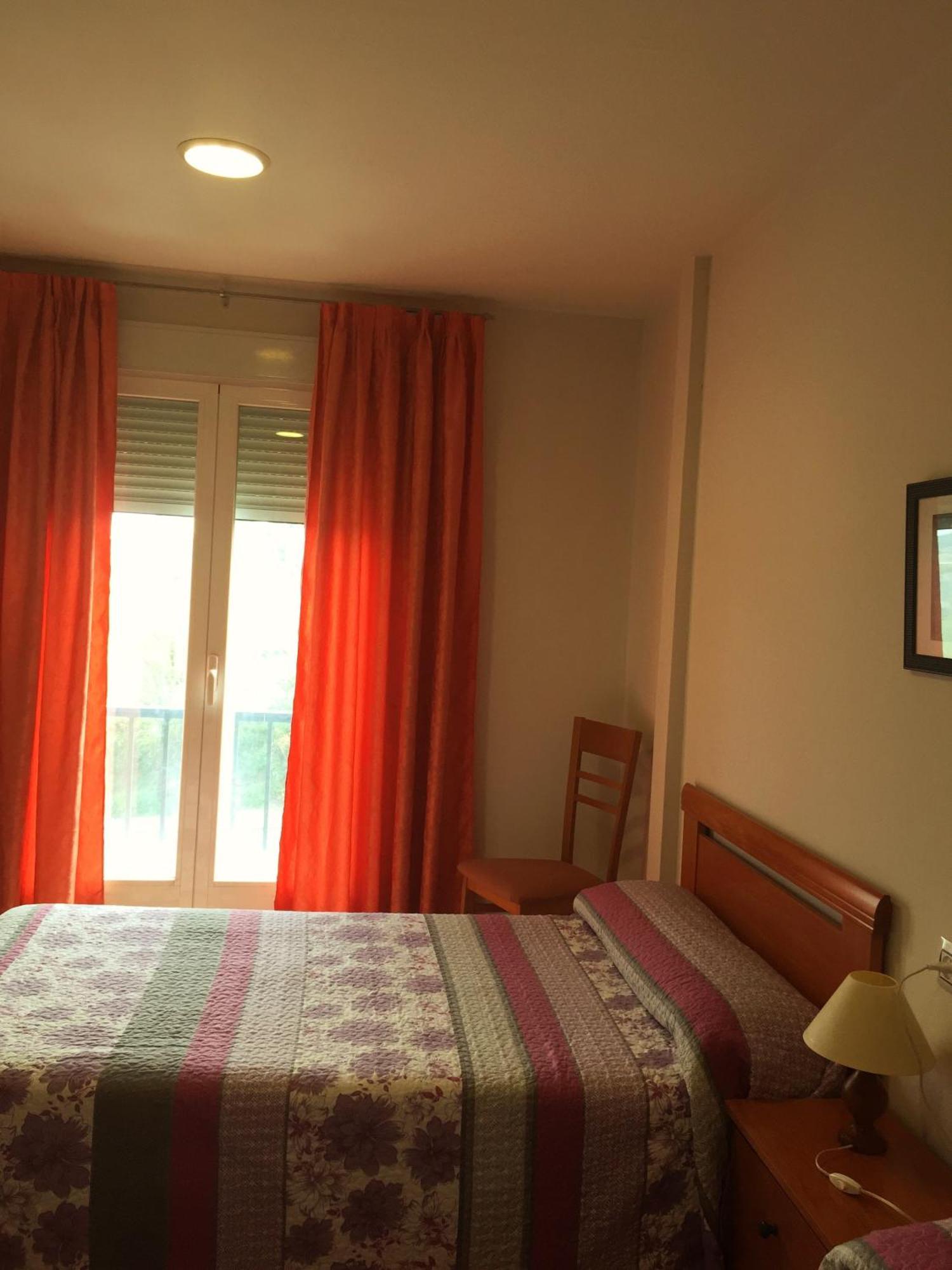 Hotel Godofredo Toledo Phòng bức ảnh